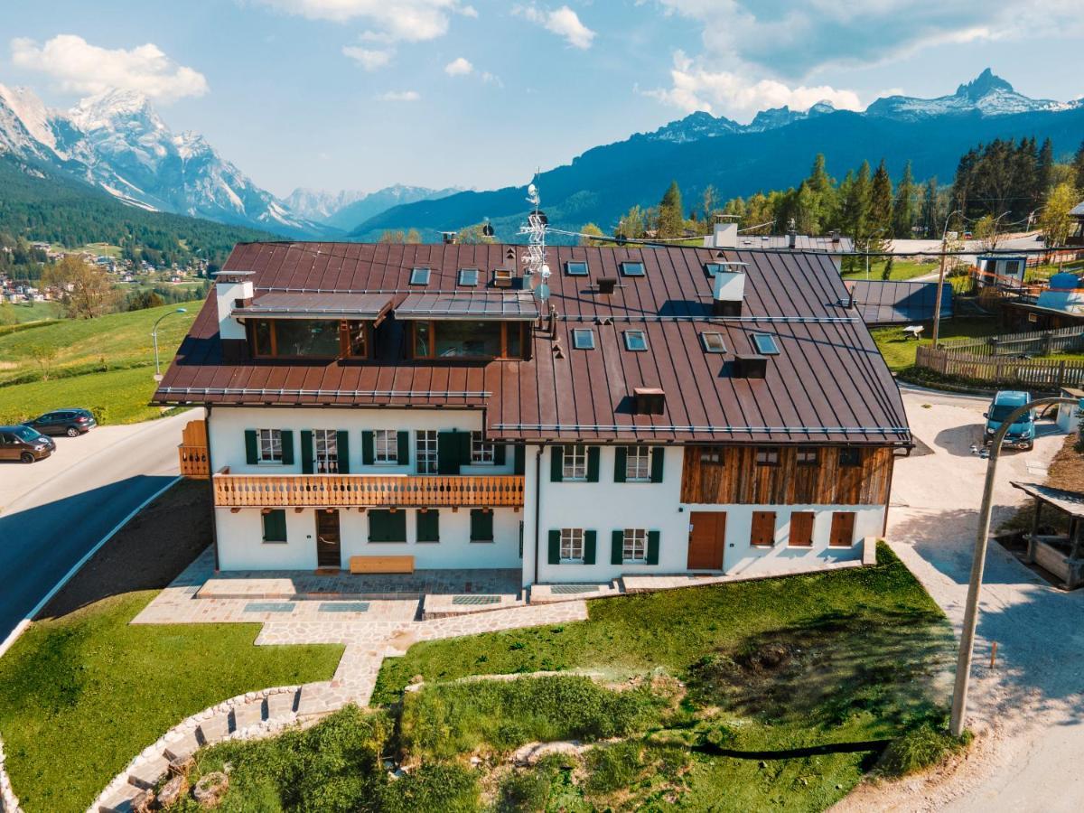 Chalet Socrepes - Dolomiti Skyline Cortina dʼAmpezzo Esterno foto