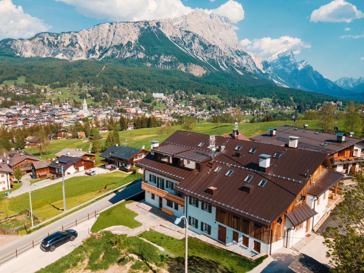 Chalet Socrepes - Dolomiti Skyline Cortina dʼAmpezzo Esterno foto